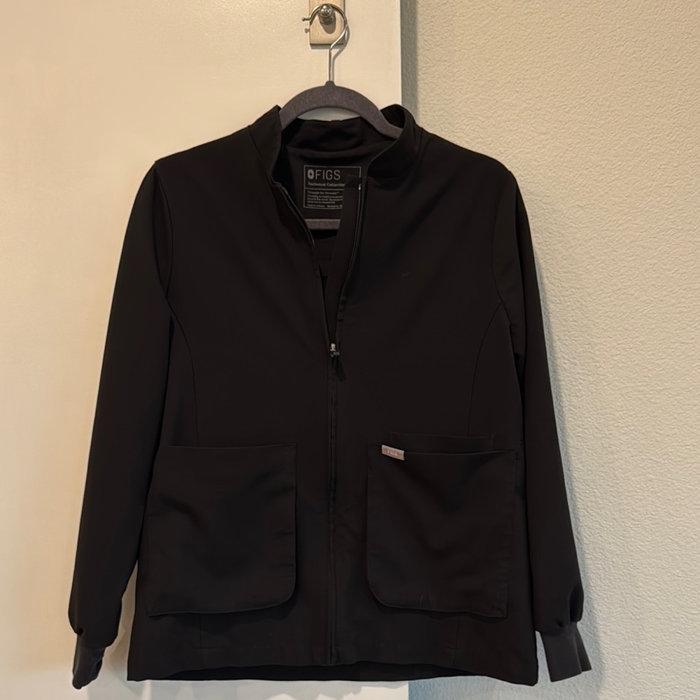 FIGS Black Zip-Up Jacket